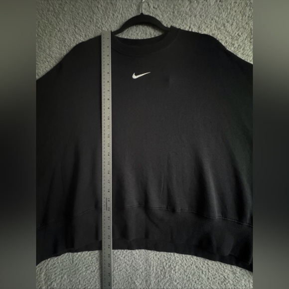 Nike Oversized Crewneck Sweatshirt Mod Crop Black Women’s Sz XL NWT - Picture 5 of 16